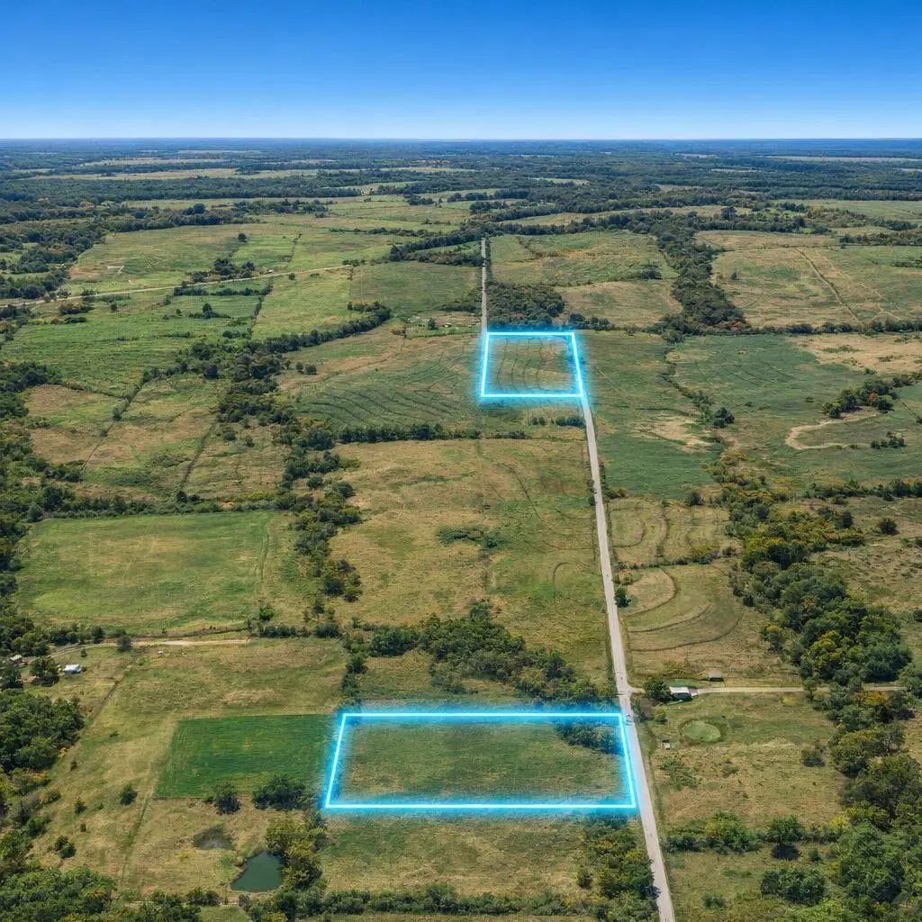 County Road 3561, Sulphur Bluff