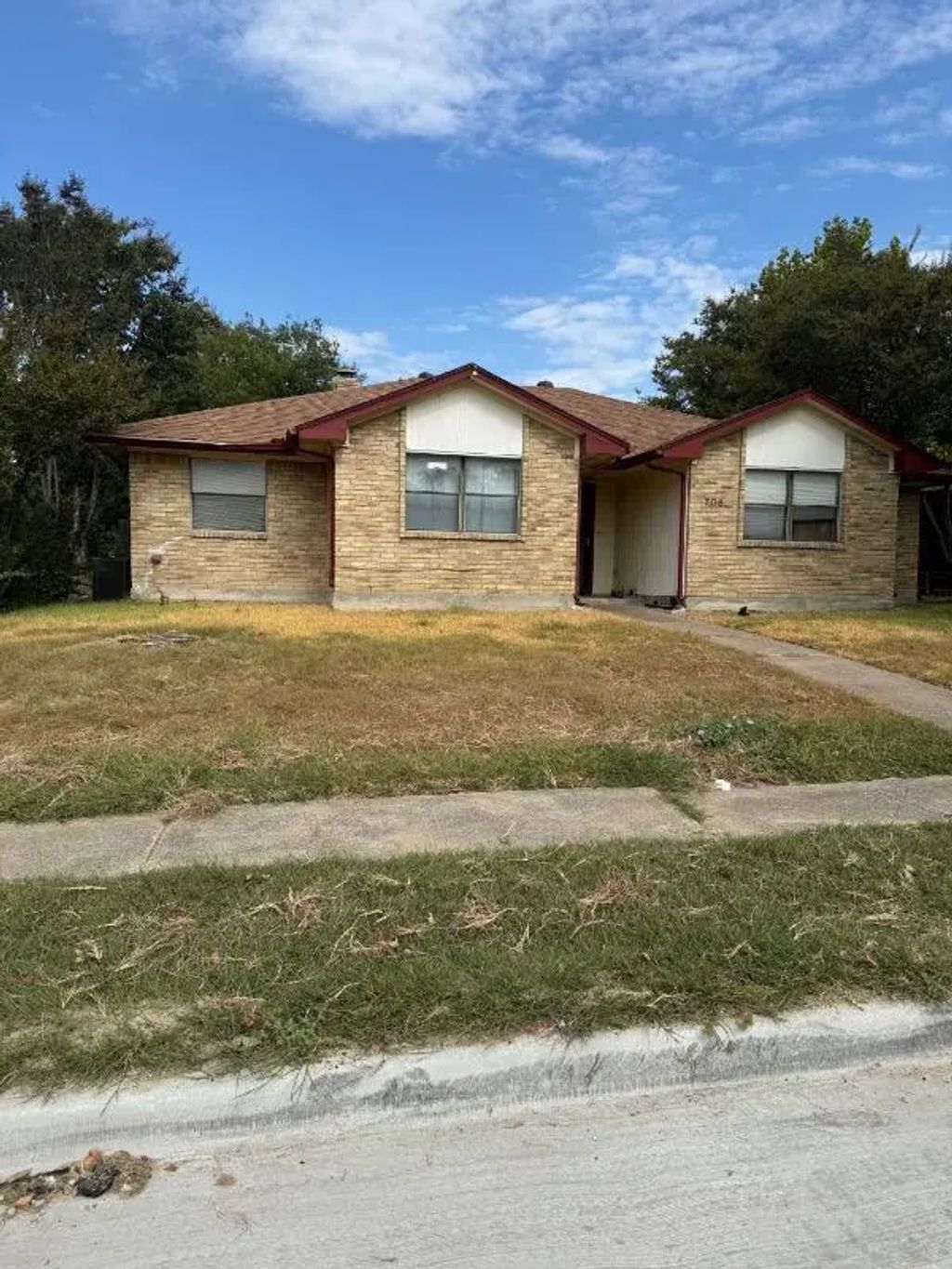 705 Angle Ridge Circle, Garland