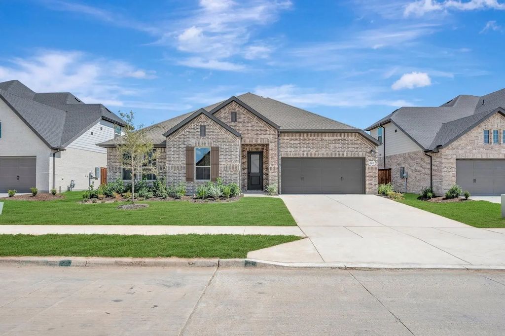 345 Kathryn Drive, Fort Worth