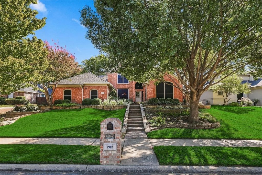 1912 Kipling Drive, Flower Mound