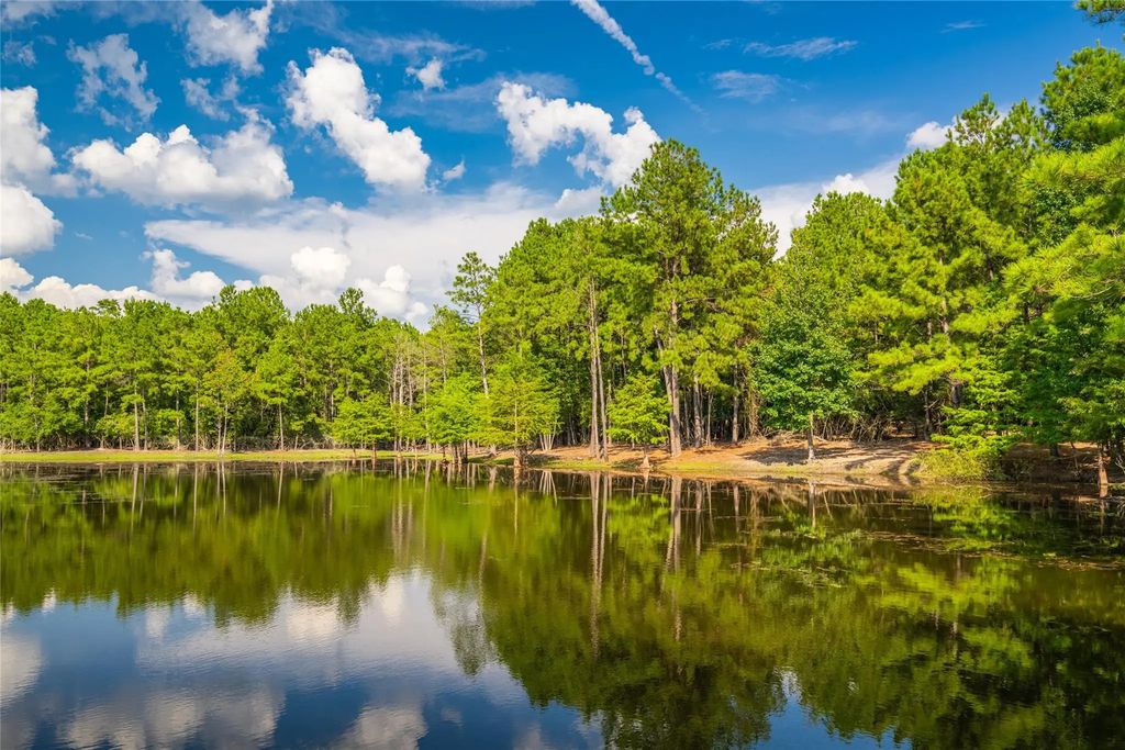 Weaver Bend Drive, Huntington