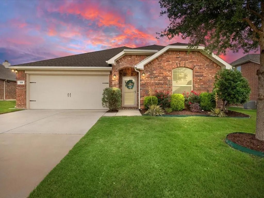 125 Lariat Trail, Waxahachie