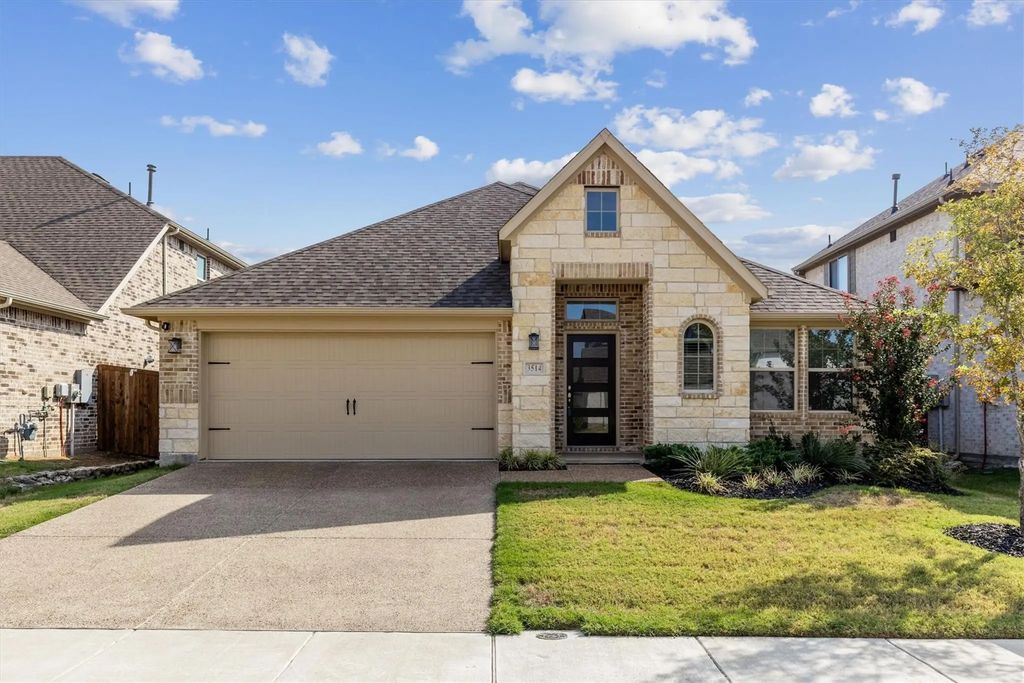 3514 Beebalm Boulevard, Melissa