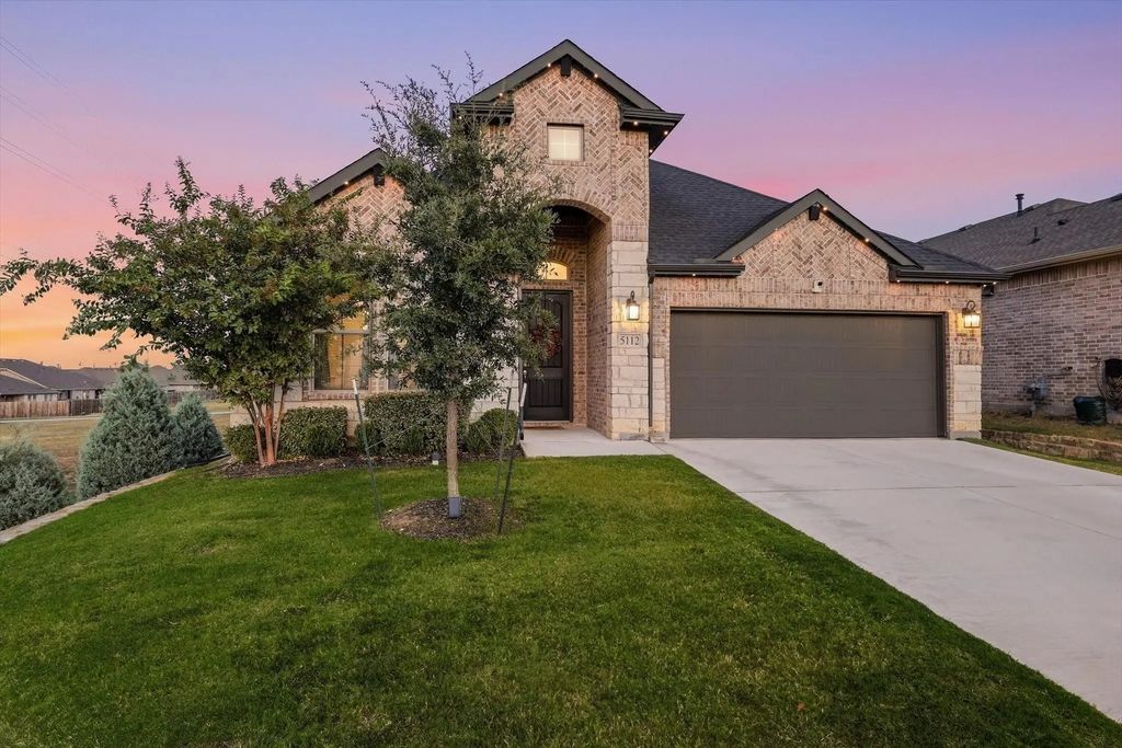 5112 Holy Springs Road, Denton