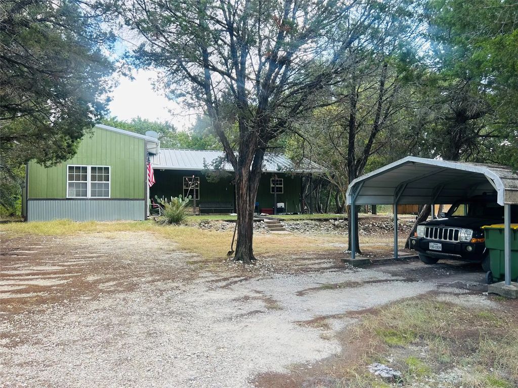 186 Jennifer Loop, Whitney