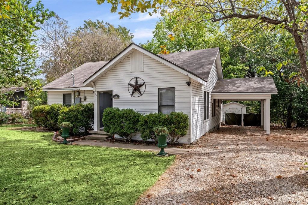 302 W Billington Drive, Robinson