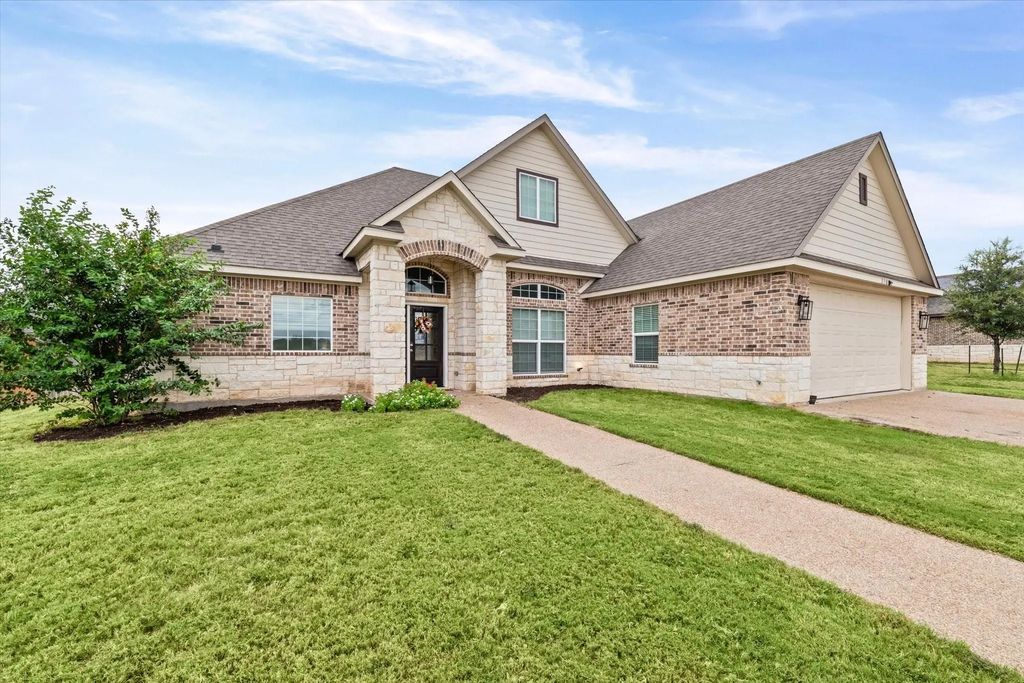 370 Frederick Drive, Robinson