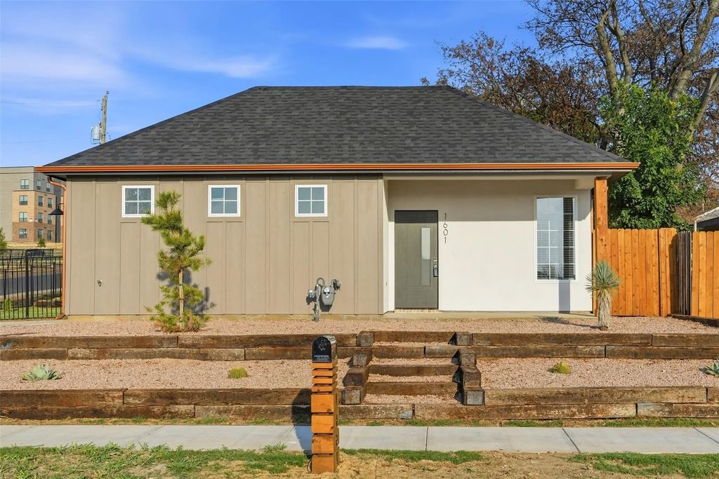 1601 Birdell Street, Fort Worth
