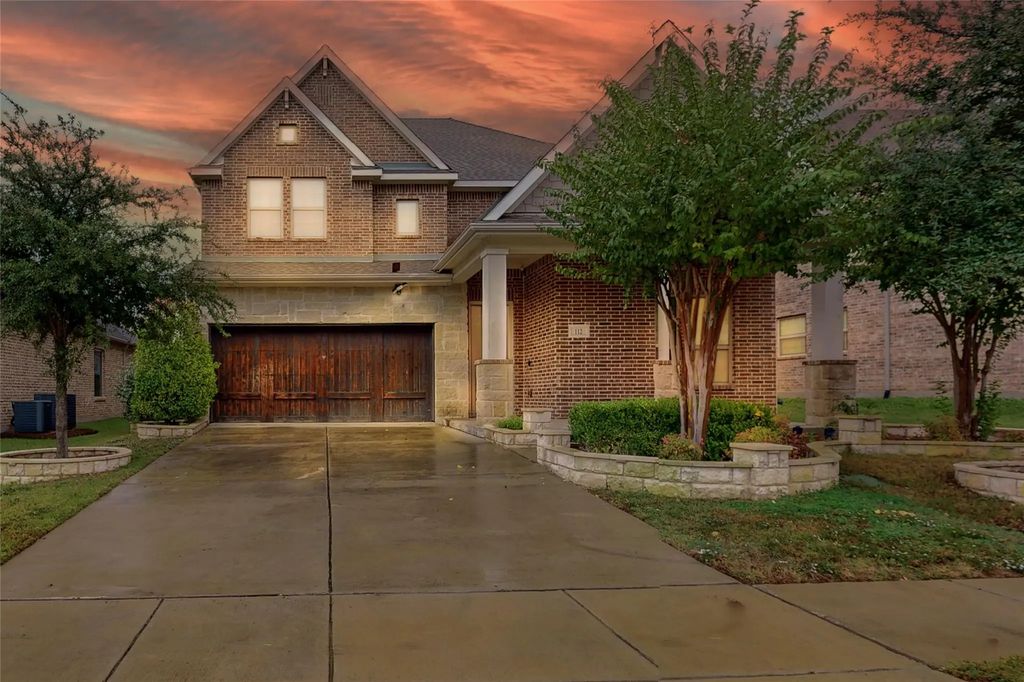 112 Spear Court, Irving