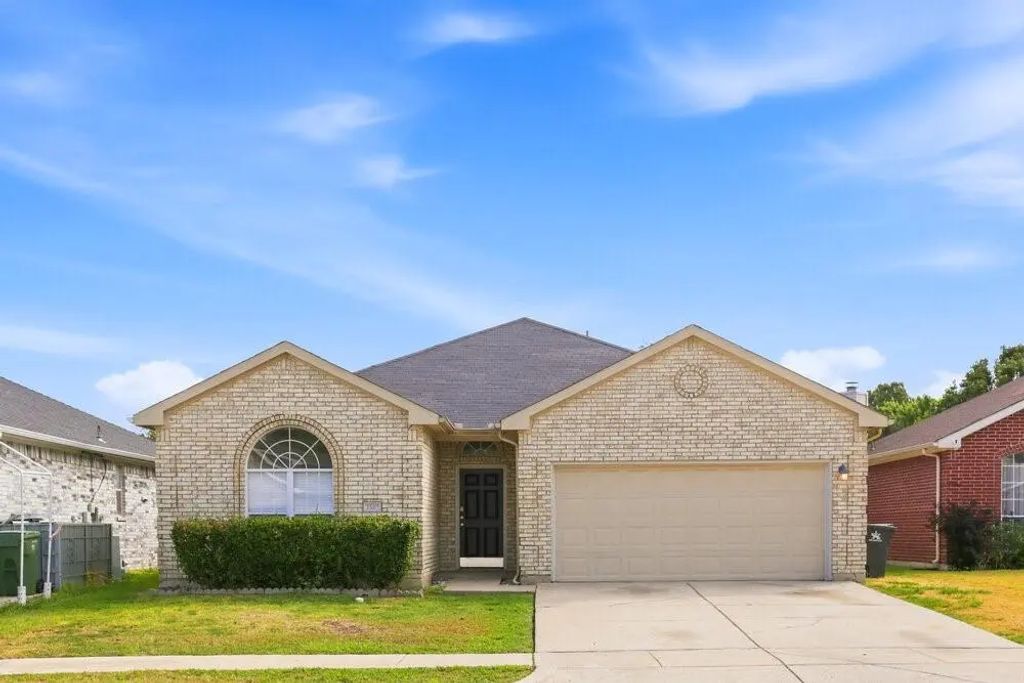 3507 Cydnie Ann Court, Arlington