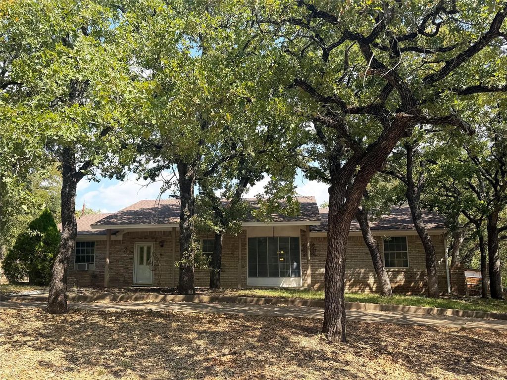 6628 Chilton Drive, North Richland Hills