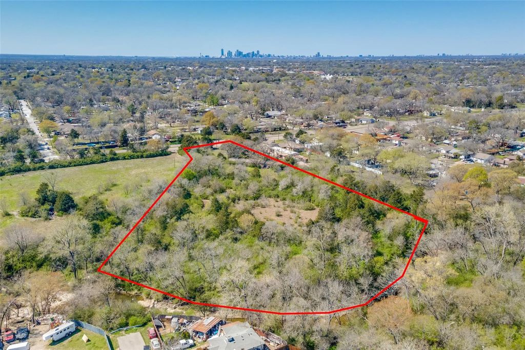 930 N Prairie Creek Road, Dallas