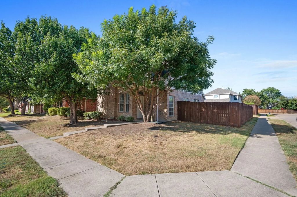 1117 Inland Lane, McKinney