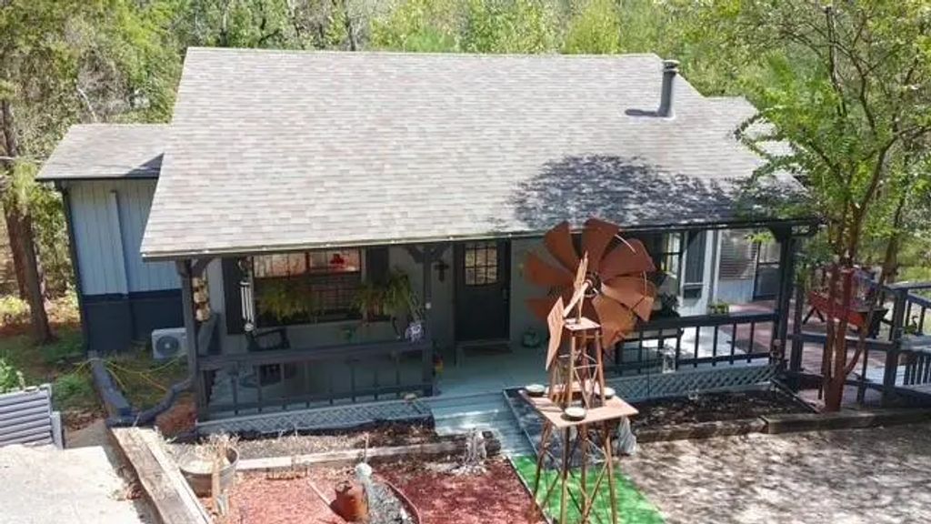105 Larchwood Path, Holly Lake Ranch