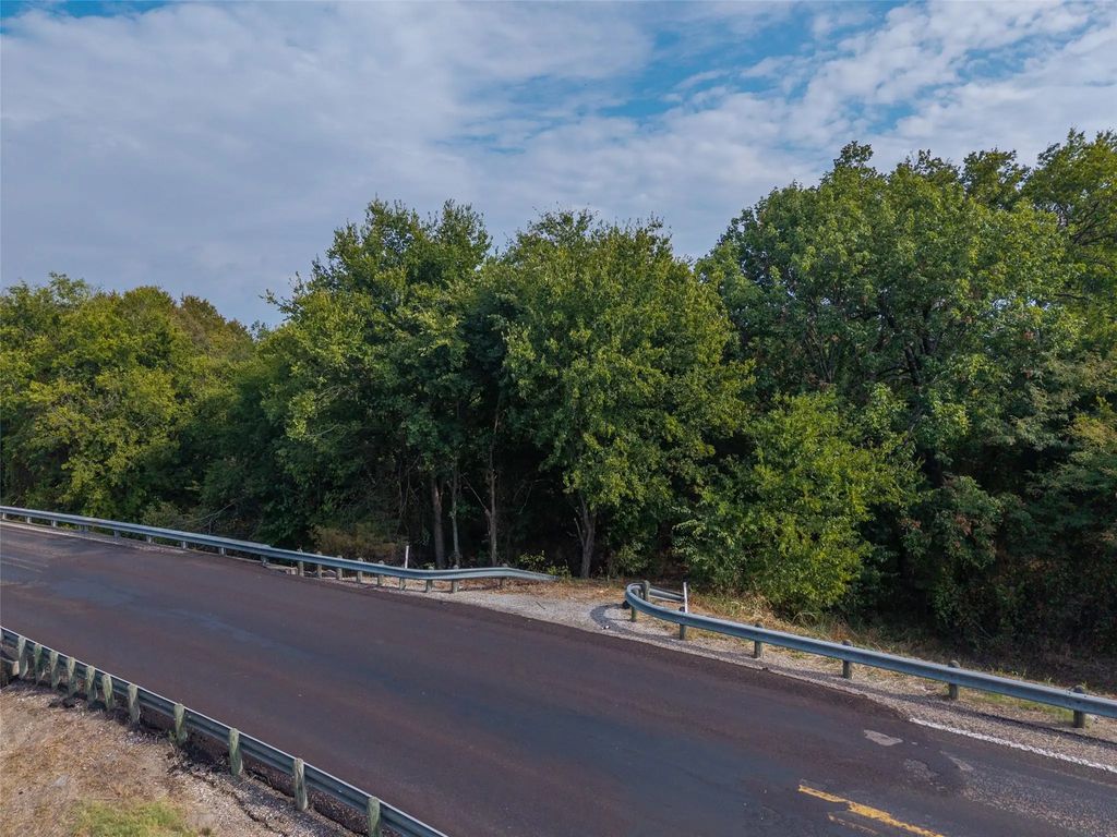 31acs Fm 1564, Caddo Mills