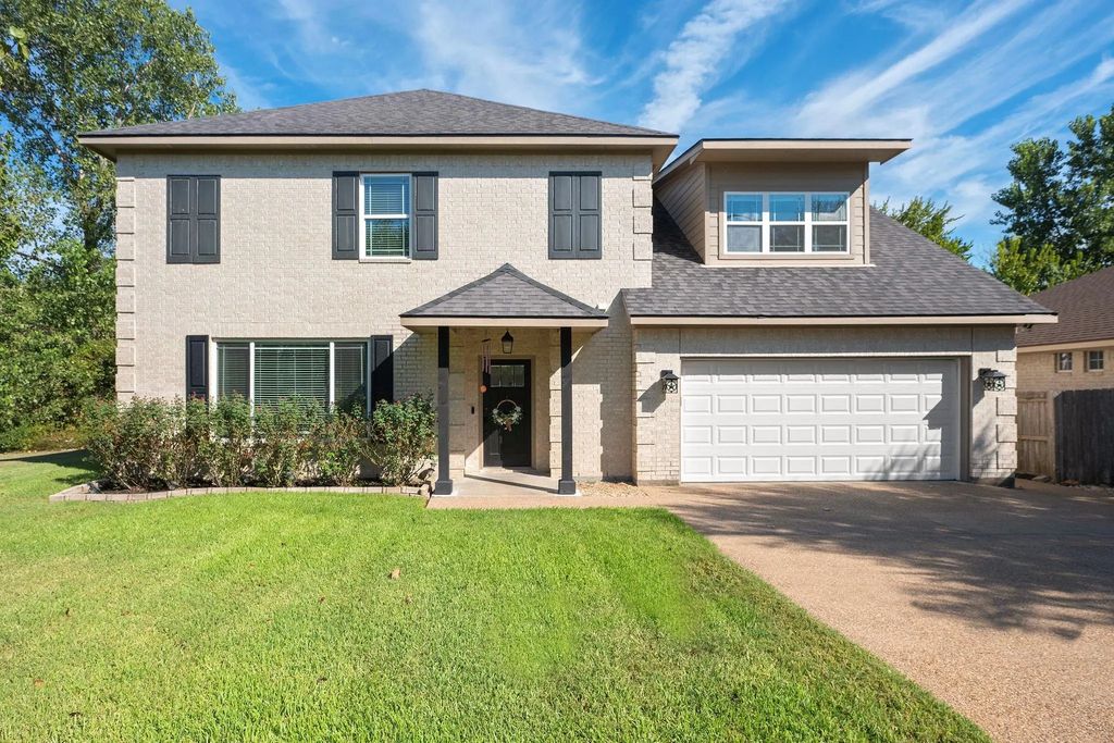 2307 Carisbrooke Loop, College Station