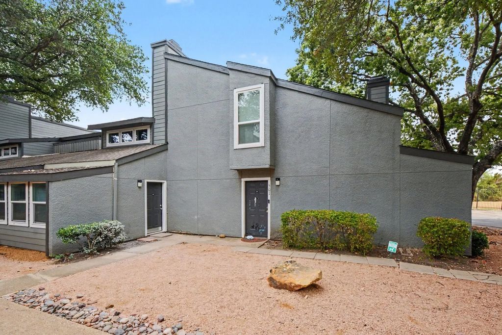 9696 Walnut Street 502, Dallas