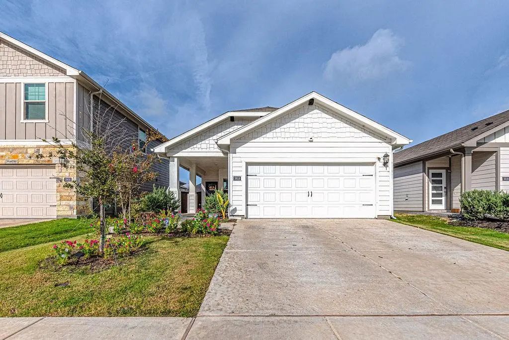 3818 Cisco Drive, Farmersville