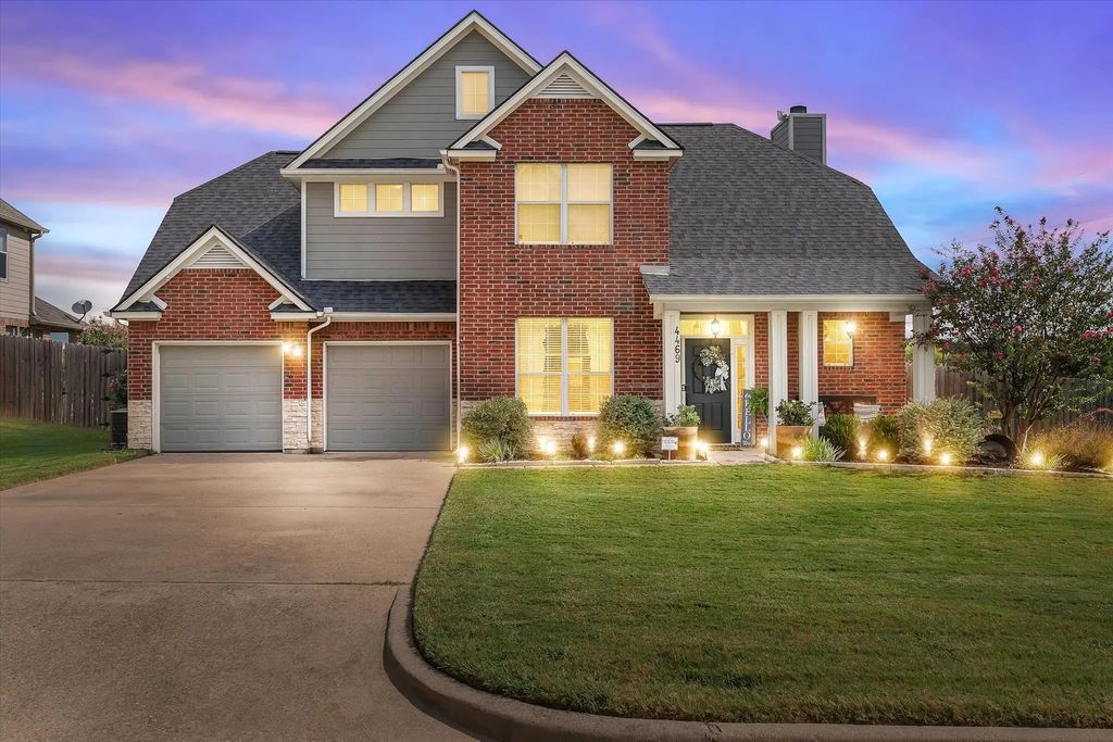4469 Etheridge, Canton