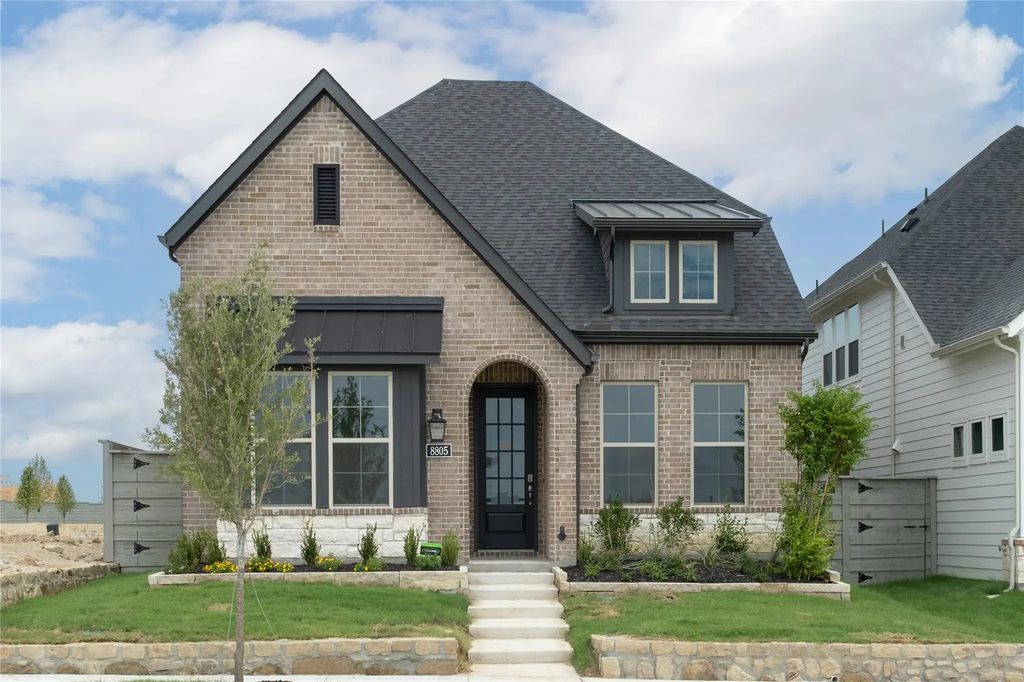 8805 Acorn Avenue, Justin