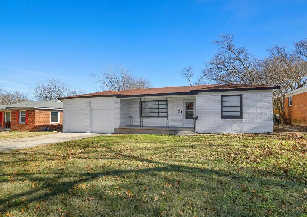 863 Ala Drive, White Settlement