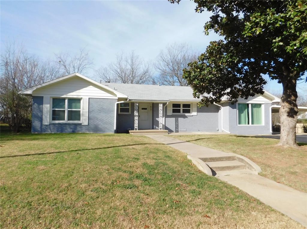 819 Thomas Street, Denton