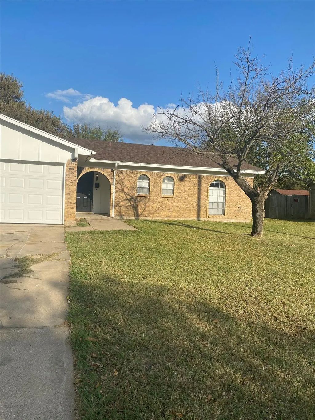 3704 Wendell Drive, North Richland Hills