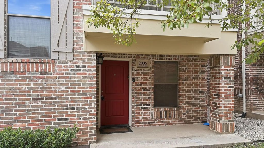 2006 Azure Pointe, Richardson