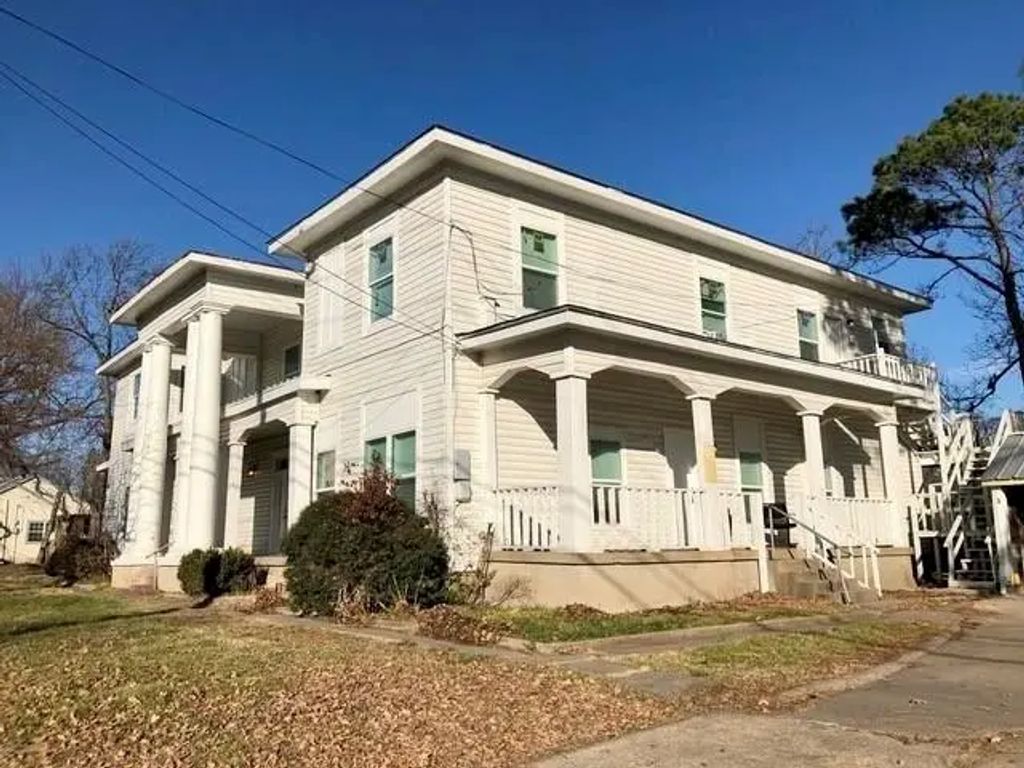 3720 Sockwell Boulevard, Greenville