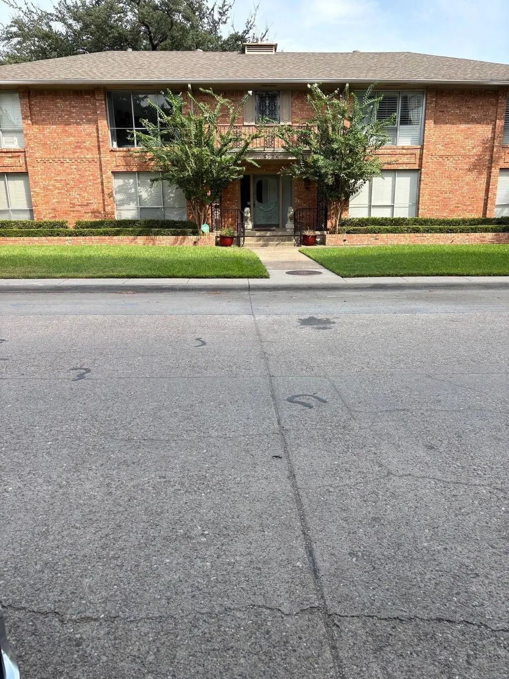 8526 Baltimore Drive 101, Dallas