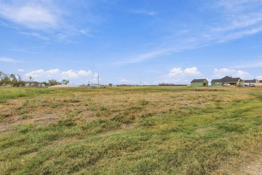 1887 County Road 2162, Caddo Mills