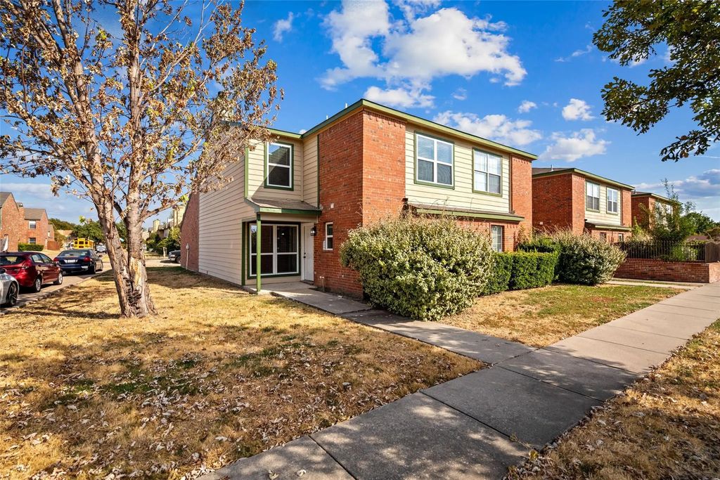 3647 Clubview Drive, Garland