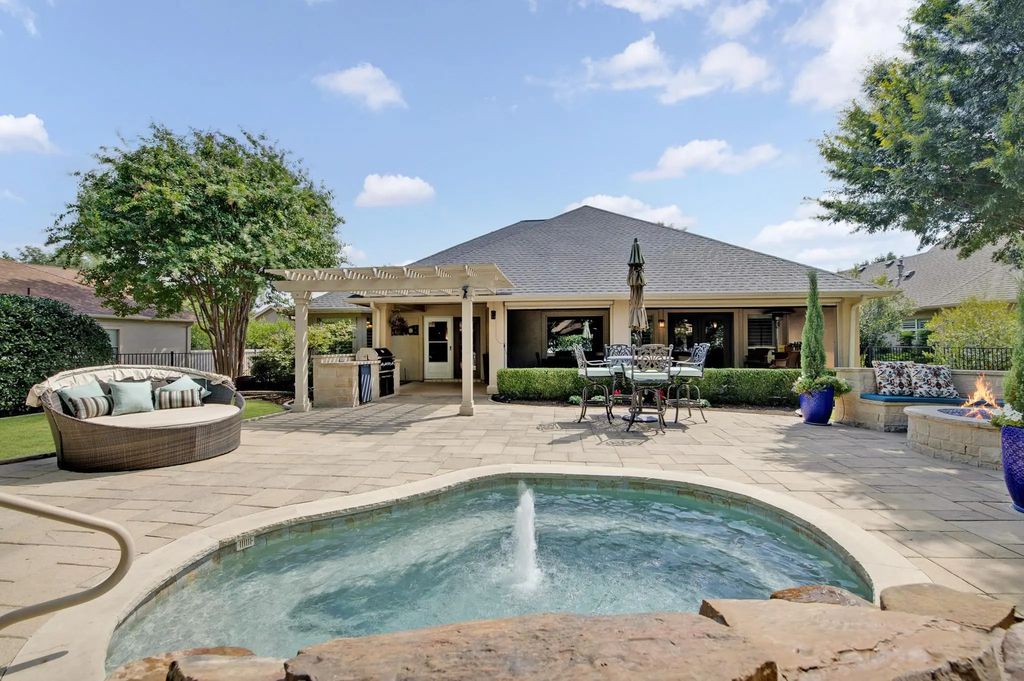 9608 Grandview Drive, Denton