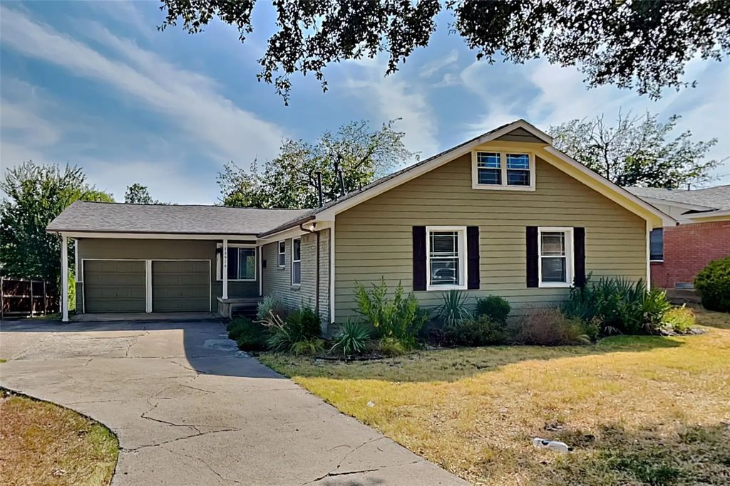 13928 Charcoal Lane, Farmers Branch