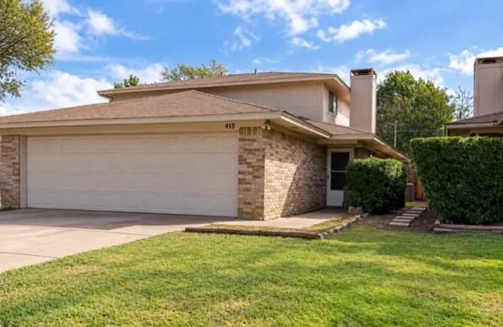 415 S Las Vegas Trail, White Settlement