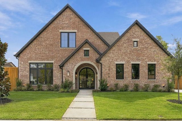 3368 Dorado Beach Drive, Farmers Branch