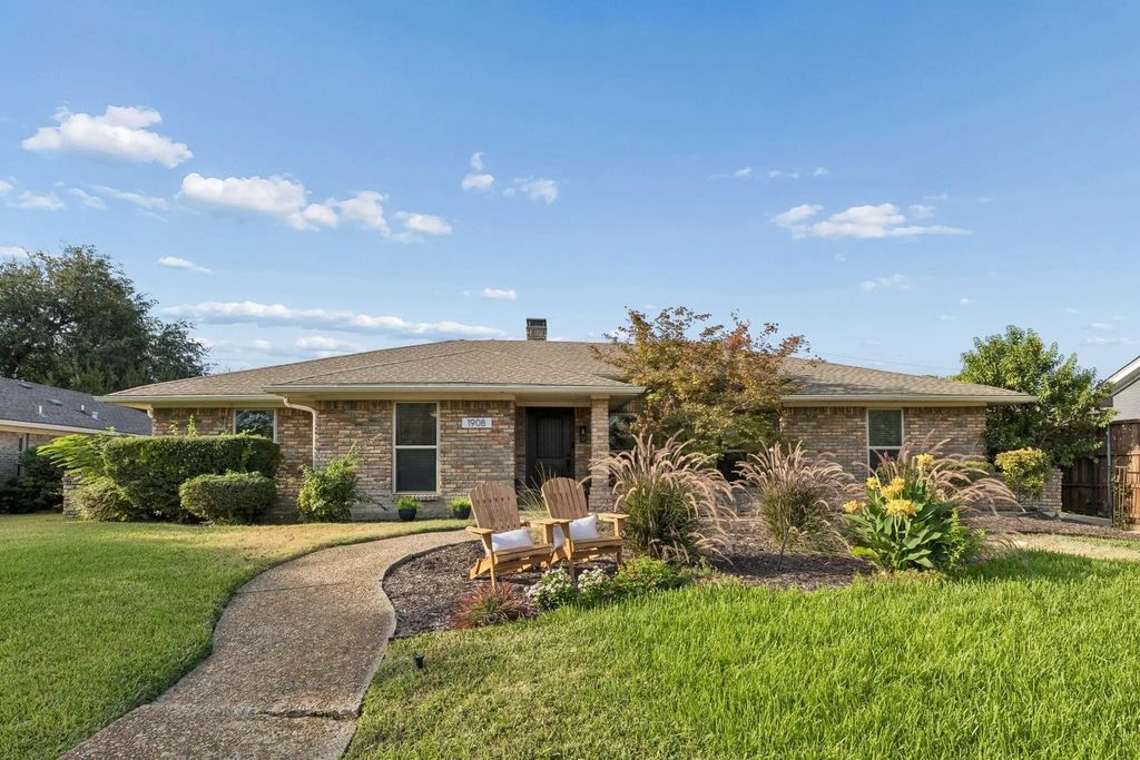 1908 Sandpiper Lane, Plano