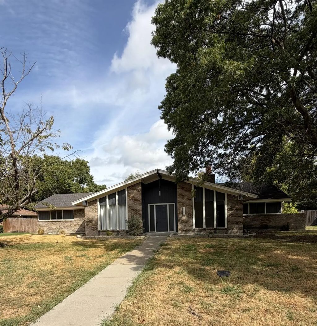 111 Ashe Bend Drive, Rowlett