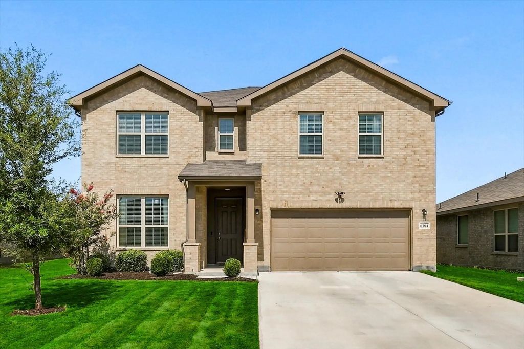 6304 Jib Court, Fort Worth