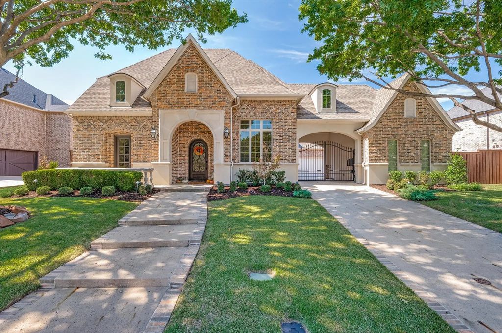 181 Hidden Lake Drive, Prosper