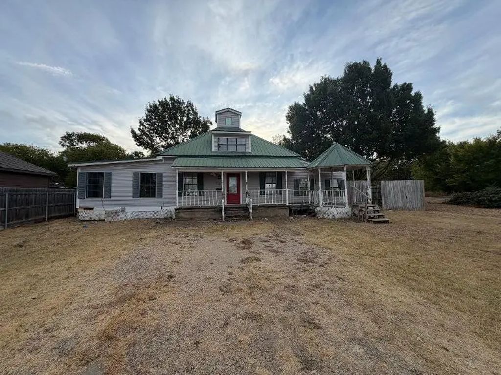 202 Kimbell Street, Mesquite
