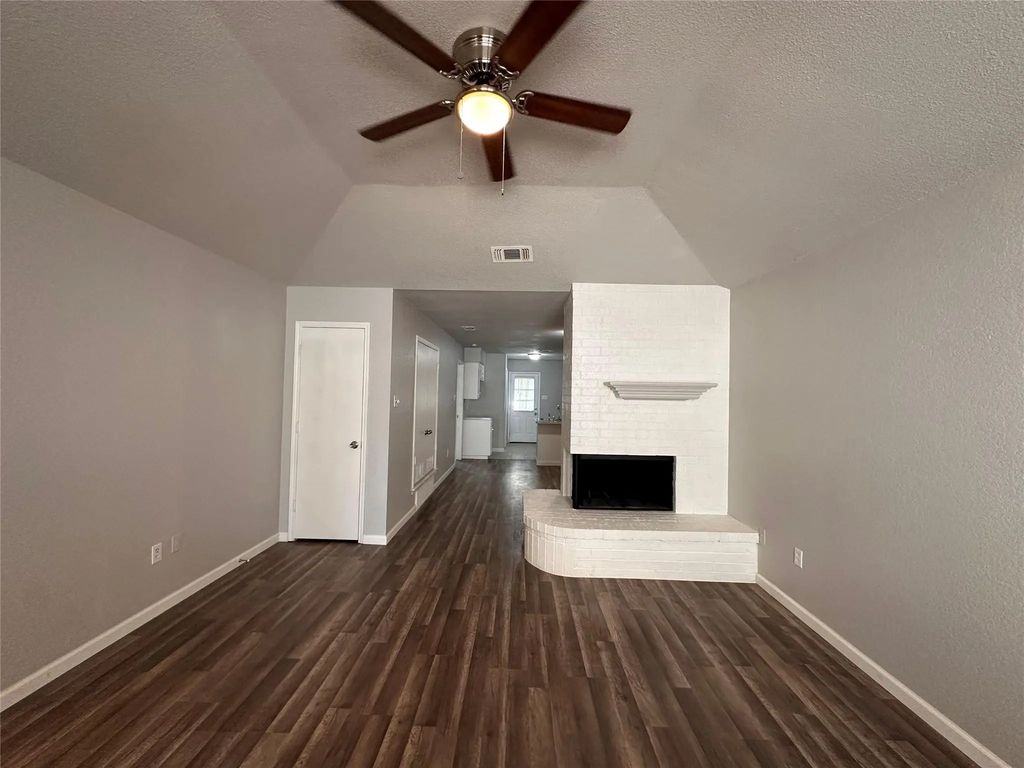 6317 Shasta Trail, Fort Worth