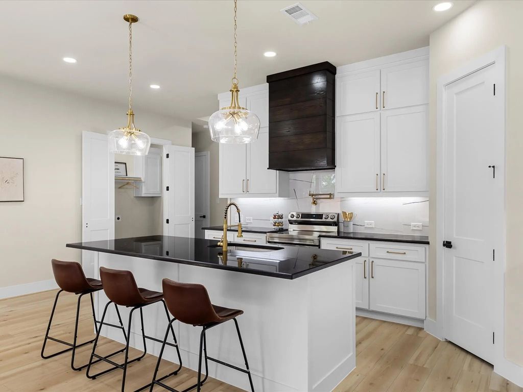 2127 Amanda Avenue, Fort Worth