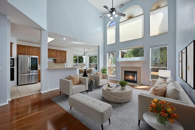 7004 Crenshaw Lane, Denton