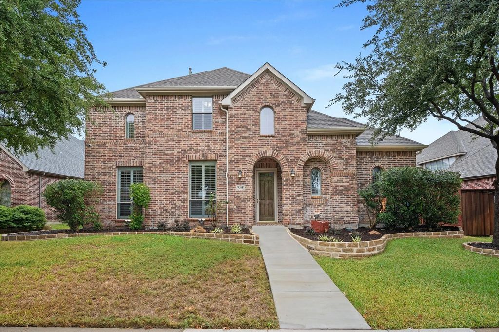 9304 Warm Springs Circle, Plano