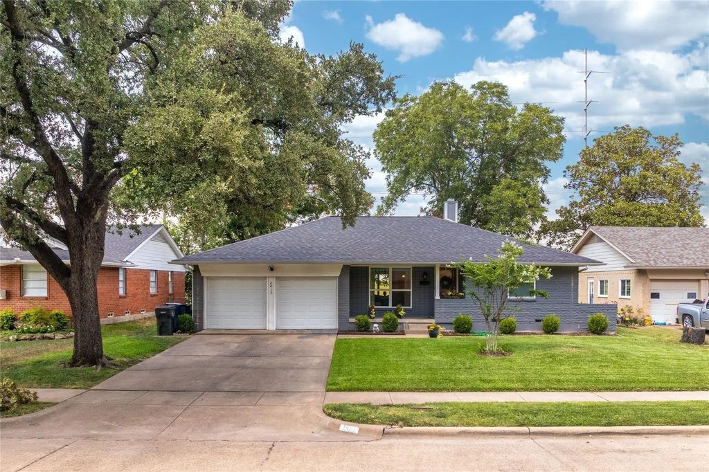 2413 Cardinal Lane, Garland