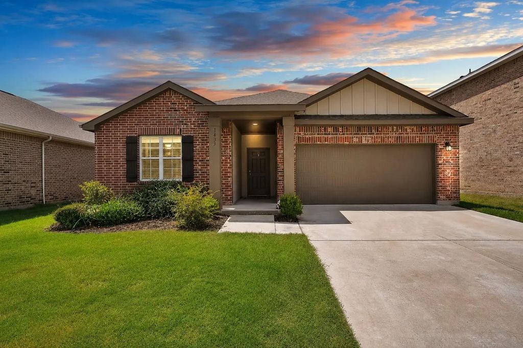 1433 Ancer Way, Fort Worth