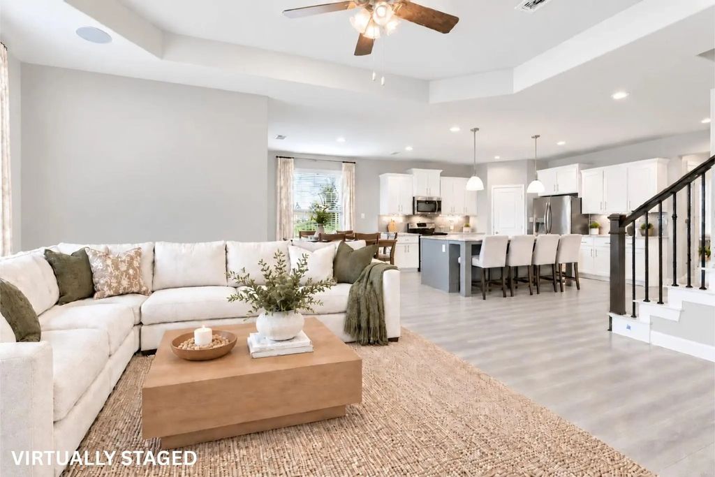1617 Longspur Drive, Northlake