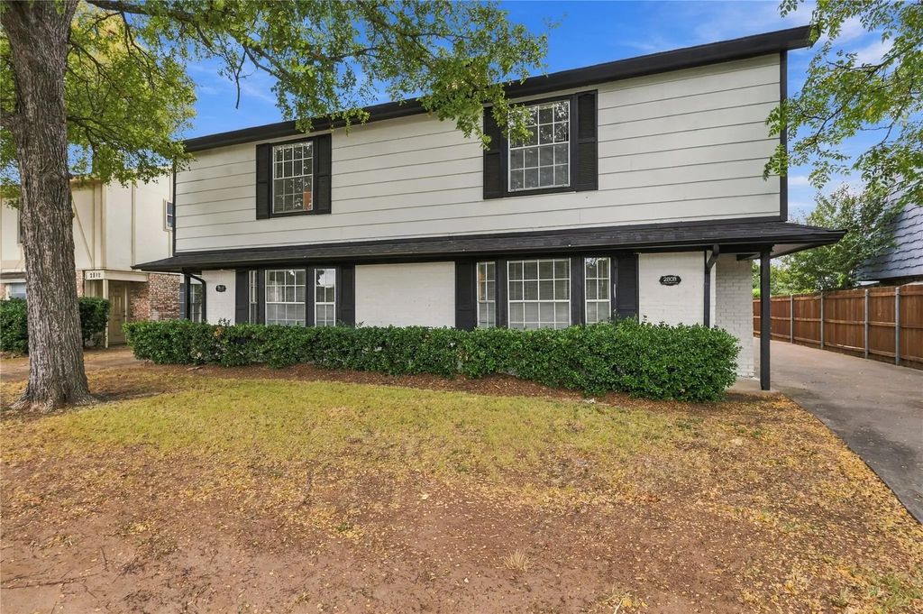 2808 S Fielder Road, Arlington