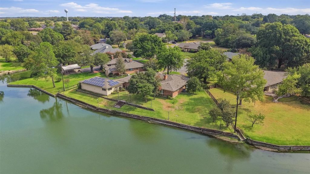 1609 Lakewood Drive, Sherman